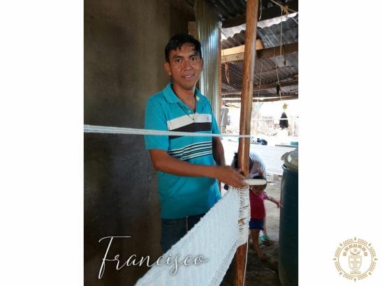 fabrication du corps d'un hamac traditionnel du Nicaragua - Francisco