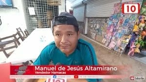 image d'un reportage télévisuel d'un vendeur de hamac Mexicain : Vendeur de hamacs au Mexique